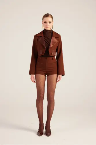 Yakası Saten Detaylı Camila Crop Blazer Ceket Kahve - Kahve - 8