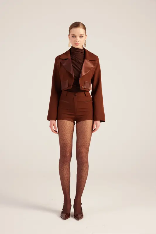 Yakası Saten Detaylı Camila Crop Blazer Ceket Kahve - Kahve - 8