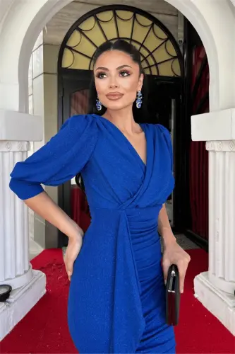 Yaltiroq mato Baliq modeli Volan detallari bilan kechki libos - SAKS KO'K - 3