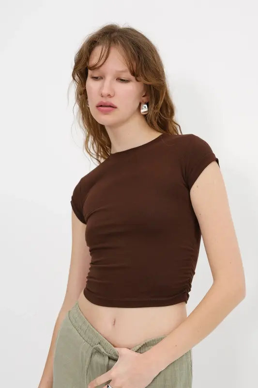Yanları Büzgülü T-shirt B3939-J5 - Kahve - 2