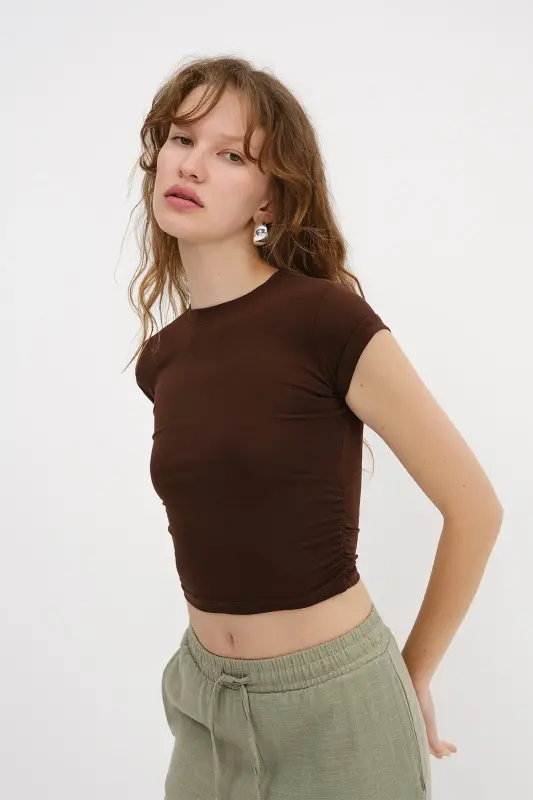 Yanları Büzgülü T-shirt B3939-J5 - Kahve - 4