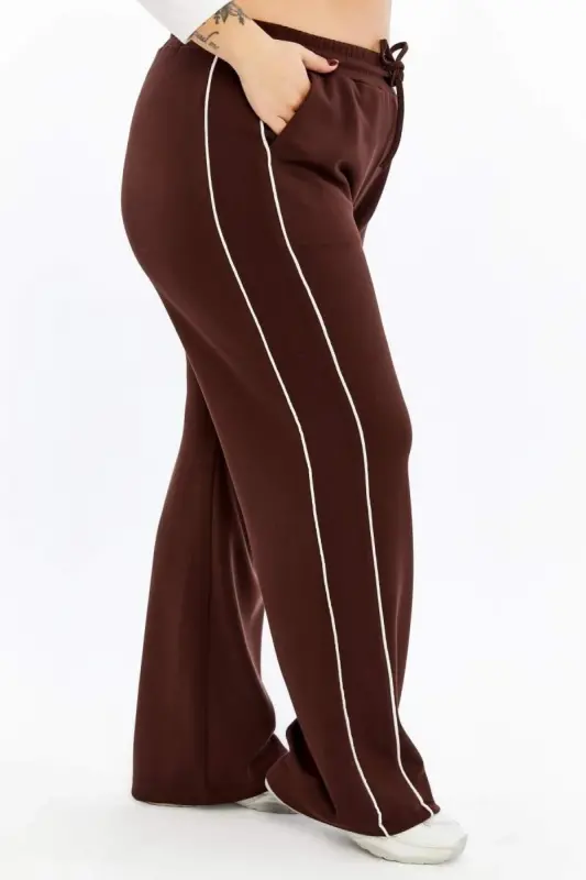 Yanları Çift Şeritli Beli Lastikli Büyük Beden Eşofman Altı Kahve - BÜYÜKBEDENIZ