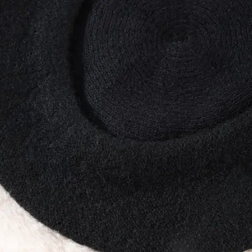 Yanmucy French Beret Vintage Beret Hats for Women Solid Color Classic French Beret Hats Winter Warm Cap for Women & Men 