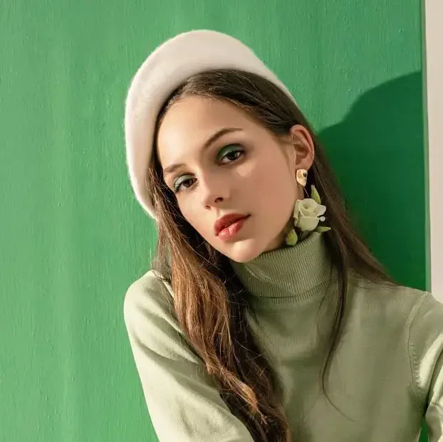 Yanmucy French Beret Vintage Beret Hats for Women Solid Color Classic French Beret Hats Winter Warm Cap for Women & Men - 4