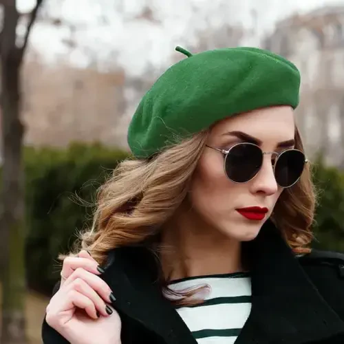 Yanmucy French Beret Vintage Beret Hats for Women Solid Color Classic French Beret Hats Winter Warm Cap for Women & Men - 4