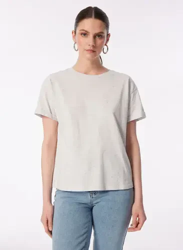 Yargıcı Bisiklet Yaka Düz Kırık Beyaz Kadın T-Shirt 24YKTS9025X - 3