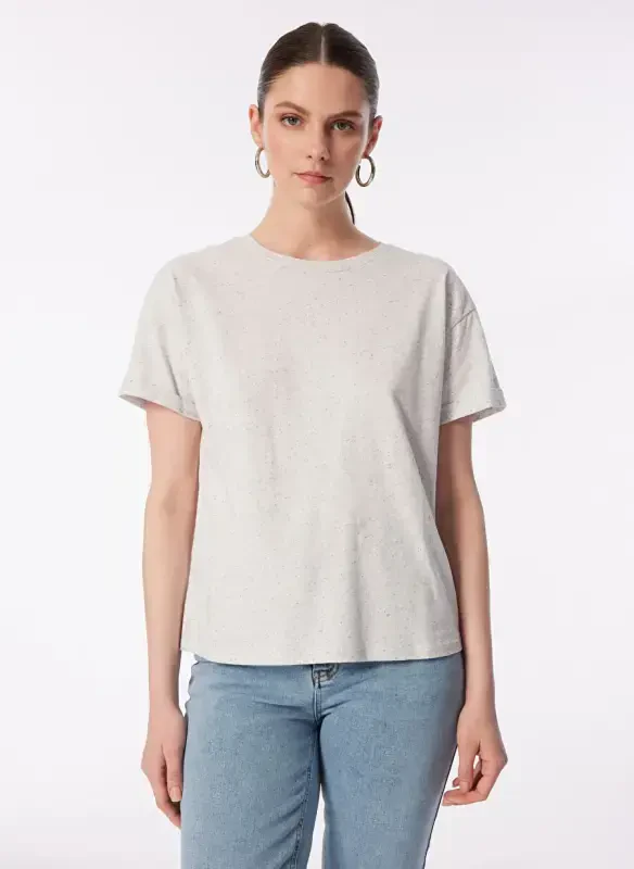 Yargıcı Bisiklet Yaka Düz Kırık Beyaz Kadın T-Shirt 24YKTS9025X - 3