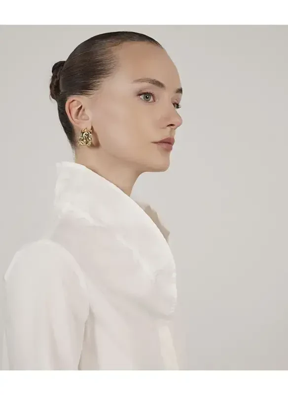 Yargıcı Normal Classic Collar Off White Women's Shirt 23KKGM6009X - 2