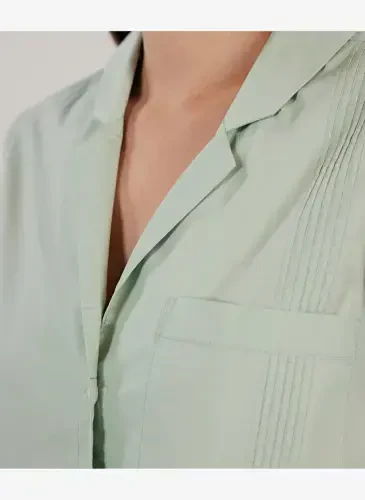 Yargıcı Normal Düz Yaka Su Yeşili Kadın Gömlek 23KKGM6006X - 1