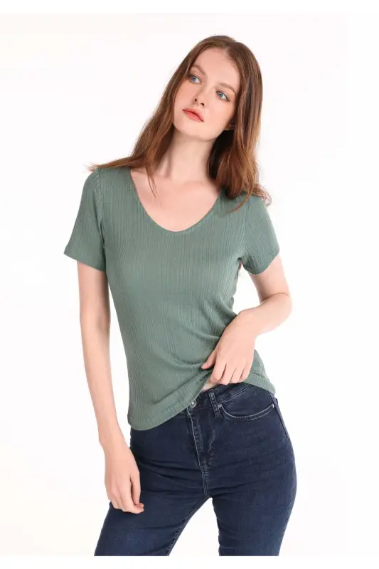Yashil Ayollar T-shirtsi Qisqa Yengli - COLIN'S