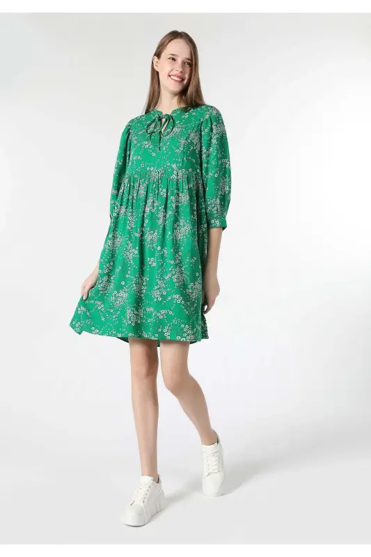 Yashil gulli bosma ayollar ko'ylagi (Cl1061886) - 1