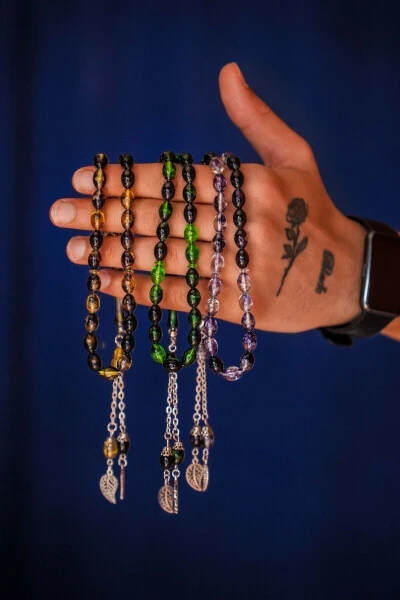 Yashil, ko'k, jigarrang, olov, kehribor tusdagi arpa naqshli tasbeh - THE COLLECTION (1)