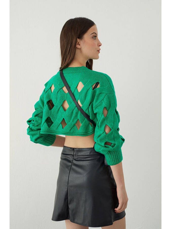 Yashil Oversize Teshik Triko Crop Ko'ylagi - 4