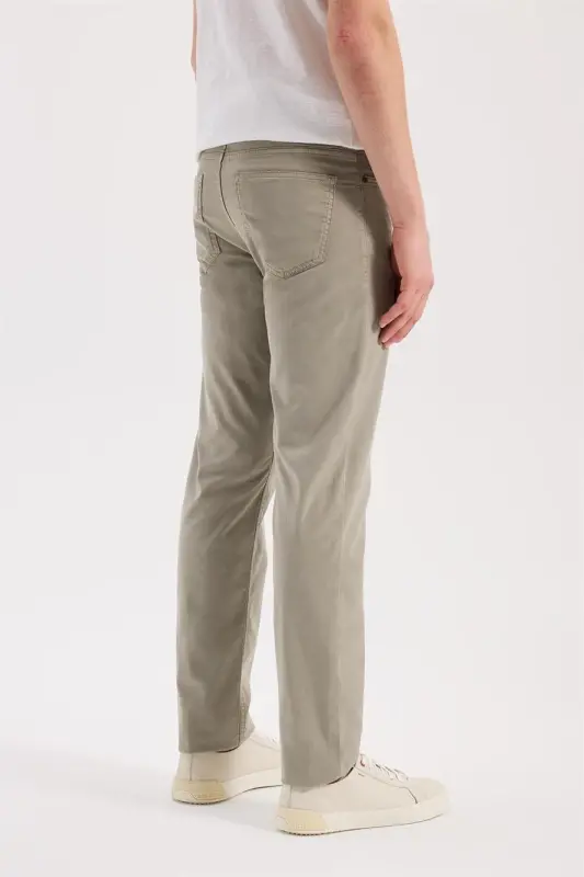 Yashil Slim Fit 5 cho'ntakli sport shim - 4