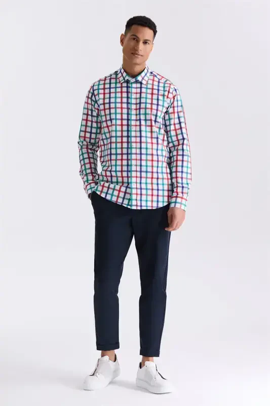 Yashil Slim Fit Yoqali Tugmali Ko'ylak - 2