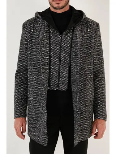 Yechiladigan kapyushonli, qirrali, slim fit qashmiri palto 5841013-Qora - 4