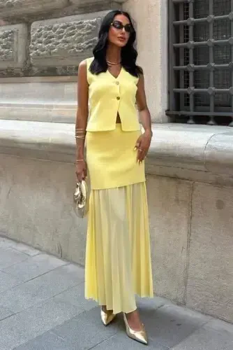 Yelekli Va Pilise Etekli Triko Takım 10001 - 7