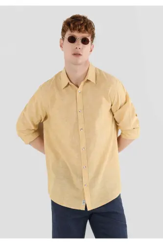 Yellow long-sleeved regular fit men's shirt - 1