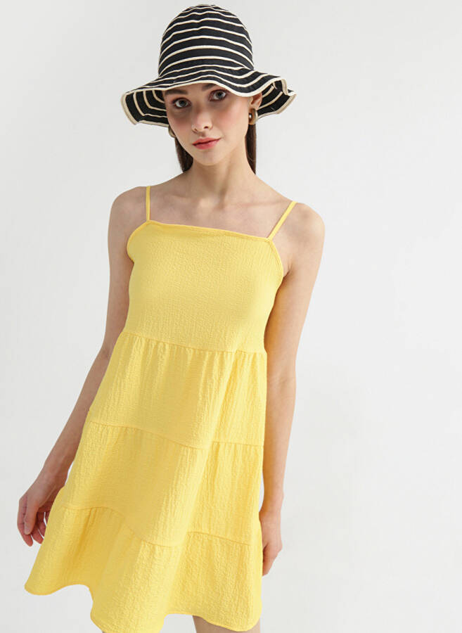 Yellow sleeveless mini dress - 2