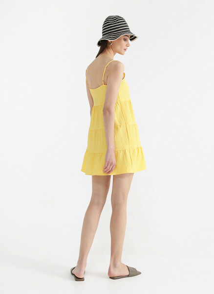 Yellow sleeveless mini dress - 4