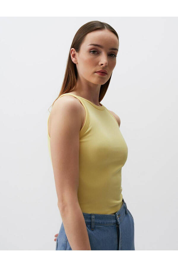 Yellow Slim Fit Sleeveless Halter Neck Basic Knit Tank Top - 16