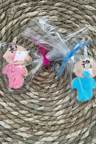 Yeni Doğan Hediyelik Bebek Tulum Desenli Şeker Hamurlu Butik Kurabiyesi 20 Adet - MIRANIN HOBILERI (1)