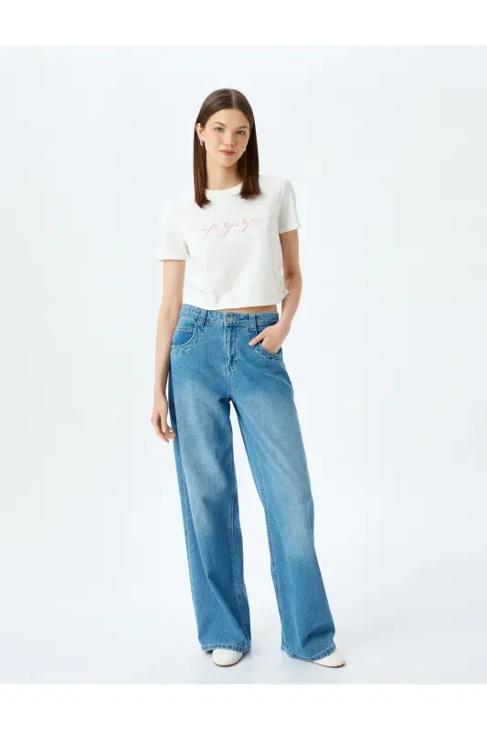 Crop Bisiklet Yaka Kısa Kollu Slim Fit Fiyonklu Tişört - Ekru - 2