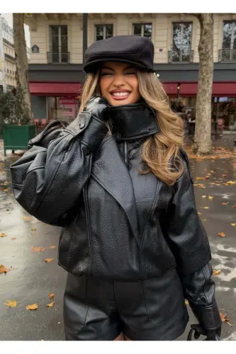 Yeni Sezon Kadın Oversize Dik Yaka Apoletli Siyah Deri Ceket - Siyah&Black - 5
