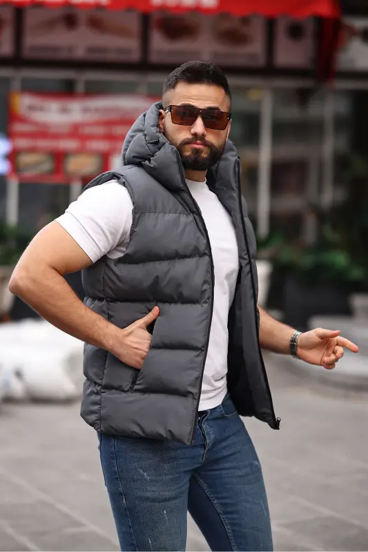 YENİ SEZON KAPÜŞONLU SU GEÇİRMEZ ŞİŞME YELEK - ANTRASİT - 1