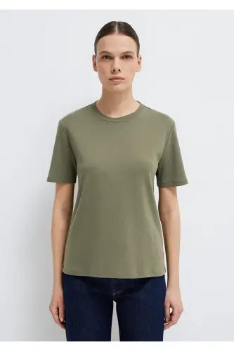 Yeşil Basic Tişört Semi Slim Fit / Yarı Dar Kesim 1612916-86961-Yeşil - 3