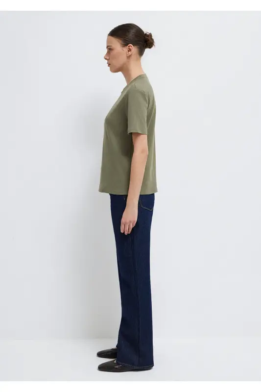 Yeşil Basic Tişört Semi Slim Fit / Yarı Dar Kesim 1612916-86961-Yeşil - 4