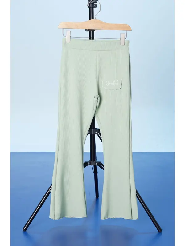 Yeşil Beauty Yazı Nakışlı İspanyol Paça Kız Çocuk Tayt 18183-Yeşil - LC WAIKIKI