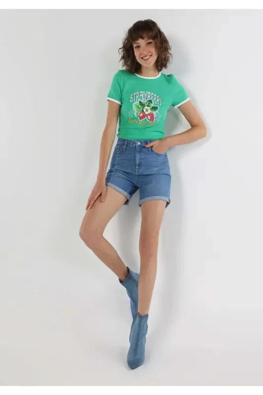 Slim Fit Yuvarlak Yaka Baskılı Kadın Yeşil Kısa Kol Tişört - YEŞİL - 5