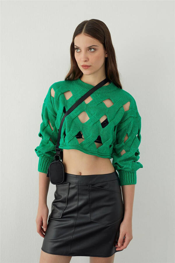 Yeşil Oversize Delikli Triko Crop Kazak-Yeşil - 10