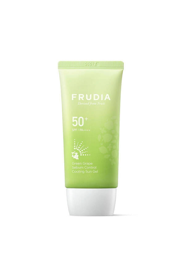 Yeşil Üzüm Gözenek Kontrol Güneş Kremi SPF50 50g - 2