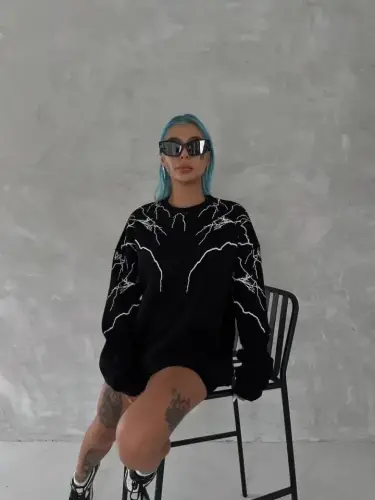 Yıldırım Baskılı Bisiklet Yaka SweatShirt - Siyah - 1