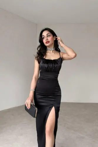 YIRTMAÇ DETAYLI ASKILI SATEN ELBİSE-SİYAH - ALFUDO MODA COLLECTION (1)