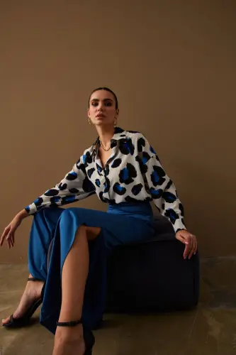 Yırtmaç Detaylı Saten Pantolon - İndigo-İNDİGO - 6