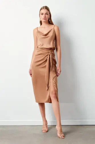 Yirtmaçli Saten Etek - Camel-CAMEL - SATEEN (1)