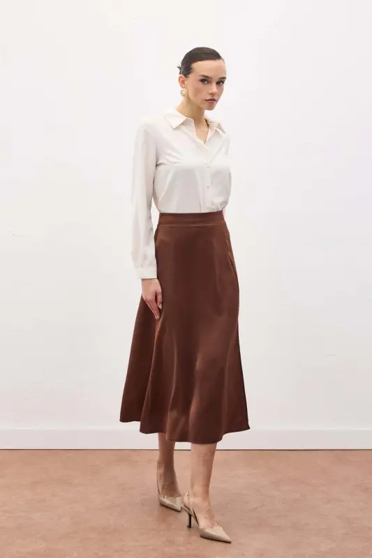 Yırtmaçlı Saten Etek - Kahve-Kahve - 4