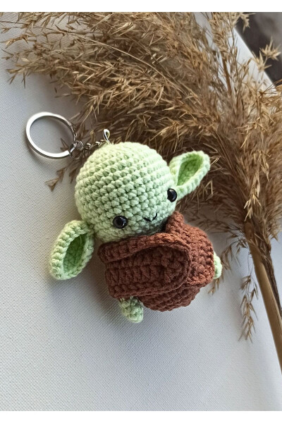 Yoda Kalit - Qo'lda tayyorlangan Amigurumi to'qilgan kalit Sevimli va o'ziga xos dizaynlar - MASAL ÖRGÜ DÜNYASI (1)