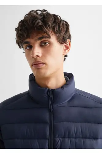 Yon tomoni fermuarlı kaptonli anorak - 7