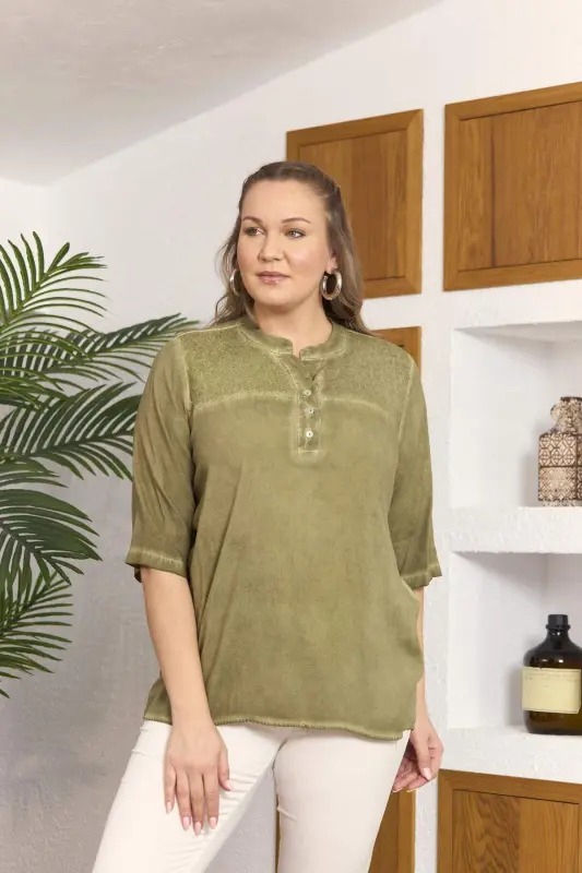 Yoqa Pul Payet Detalli Katta Oʻlchamli Haki Bluz - BÜYÜKBEDENIZ