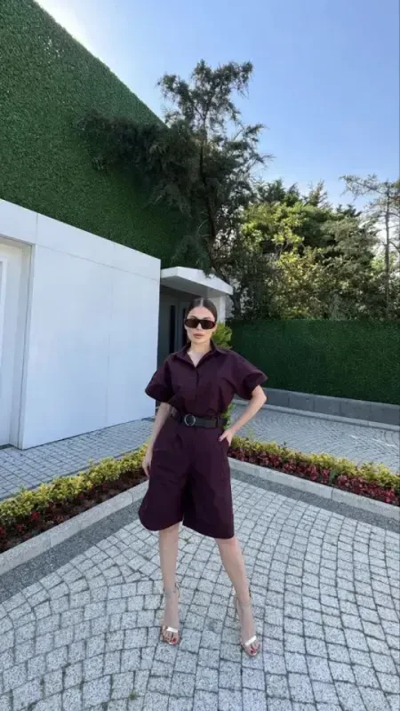 Yoqali ko'ylak kamarli shortili kostyum - Bordo - BÜYÜKBEDENIZ