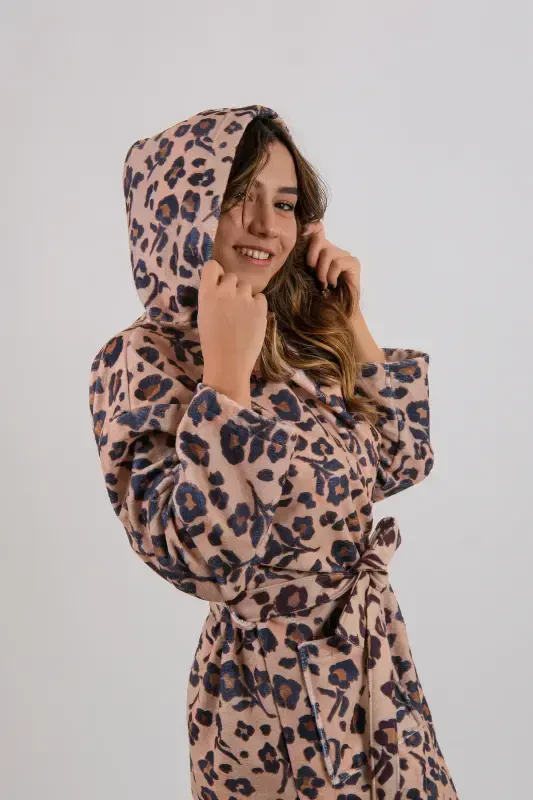 Young Girl Hooded Printed Bathrobe-Brown - 4