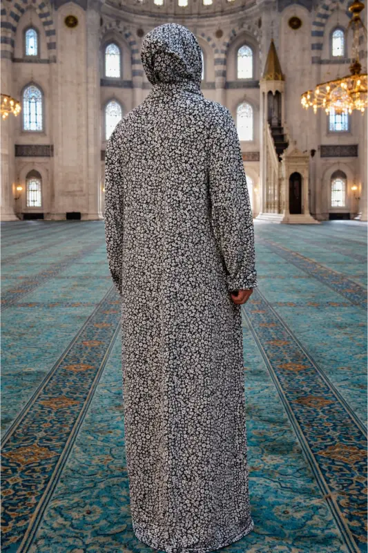 Yumuşak ve Pamuklu Kumaştan, Çiçek Desenli, Kolay Giyilir ve Pratik, Çantalı Siyah Namaz Elbisesi-SİYAH - 2