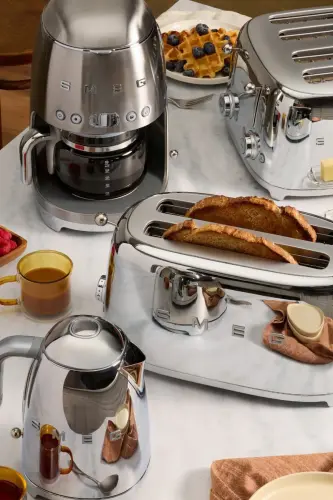 Zanglamaydigan po'latdan filtrli qahva qaynatgich. - SMEG (1)