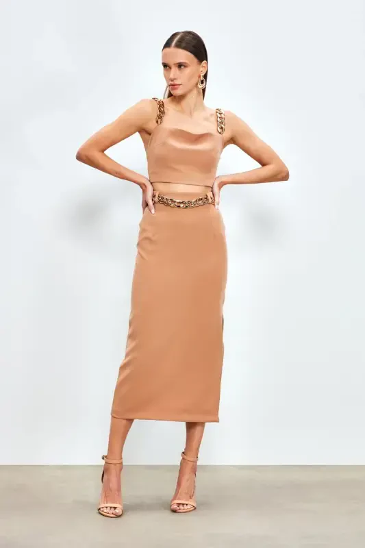 Zanjirli kamarli qalam yubka - JIGARRANG - SATEEN