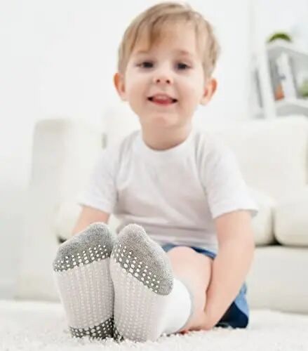 ZAPLES Baby Non Slip Grip Crew Socks with Anti Skid Soles for Infants Toddlers Kids Boys Girls - ZAPLES (1)