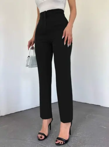 Zara Pleated Carrot Trousers - Black - 1